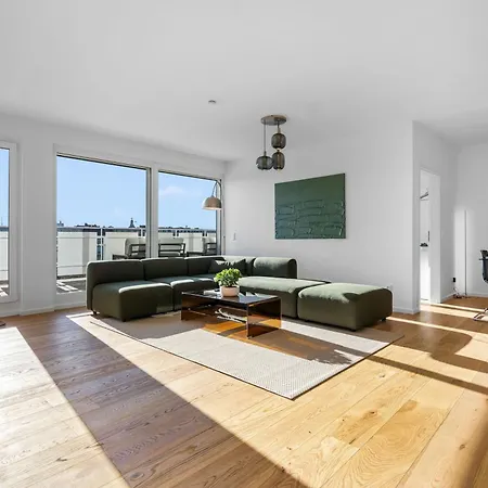Appartement Exclusive Penthouse - Loft With Private Parking Overlooking Cathedral Keulen