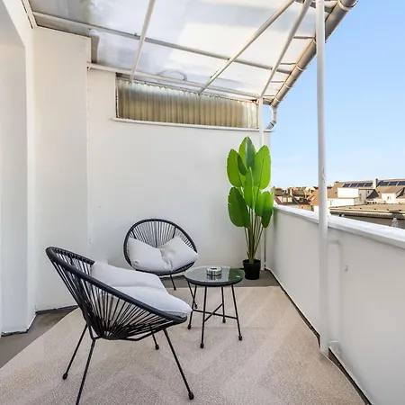 شقة Exclusive Penthouse - Loft With Private Parking Overlooking Cathedral كولونيا