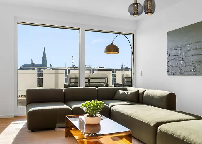 Exclusive Penthouse - Loft With Private Parking Overlooking Cathedral Lägenhet *