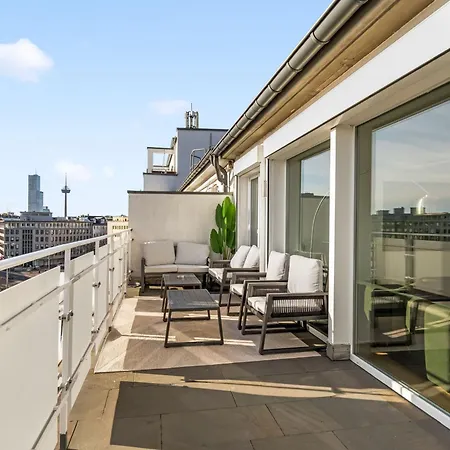 Exclusive Penthouse - Loft With Private Parking Overlooking Cathedral Apartmán Kolín nad Rýnem